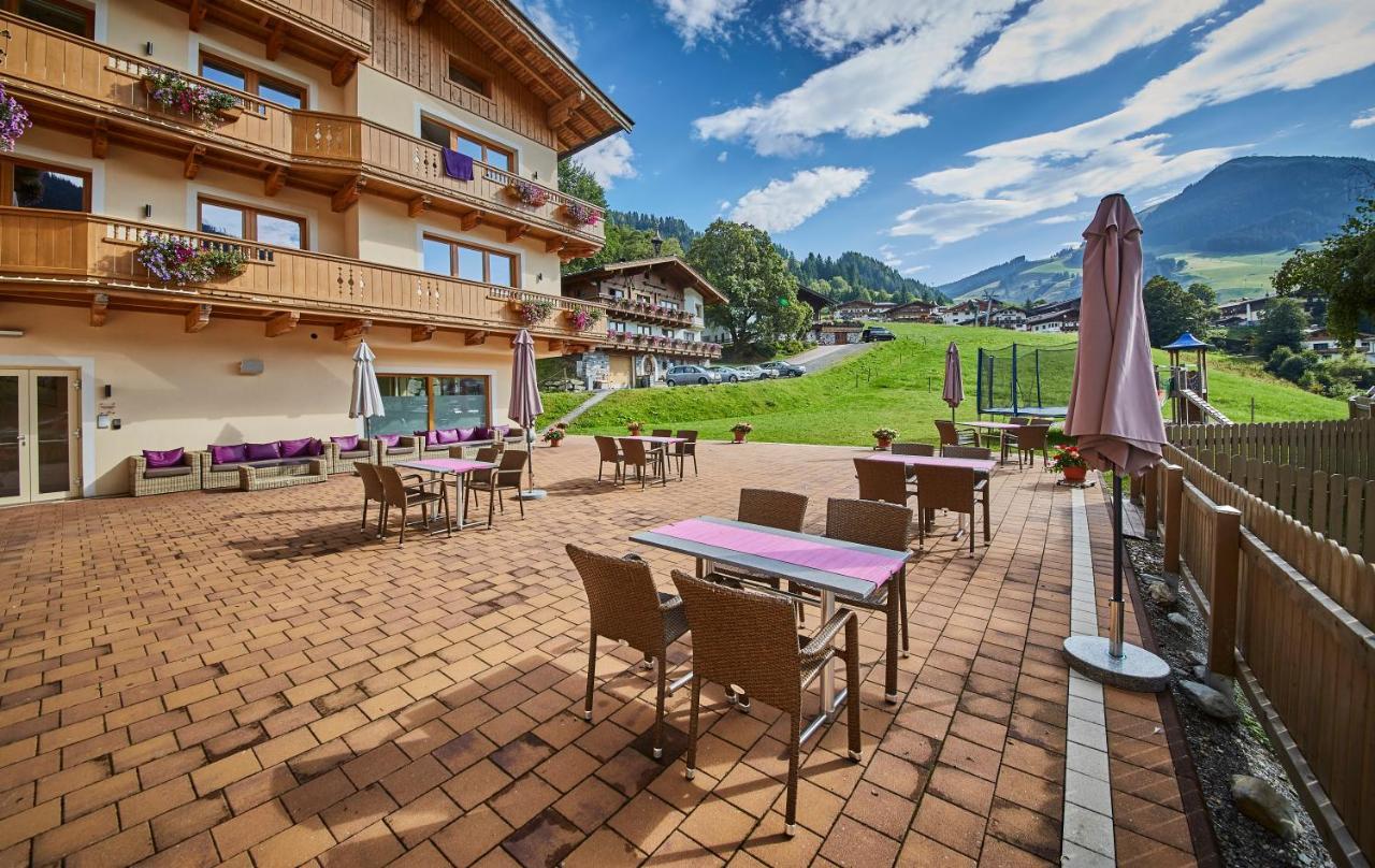 Johanneshof - Dein MOUNTAIN Wohlfühlhotel Saalbach-Hinterglemm Exterior foto